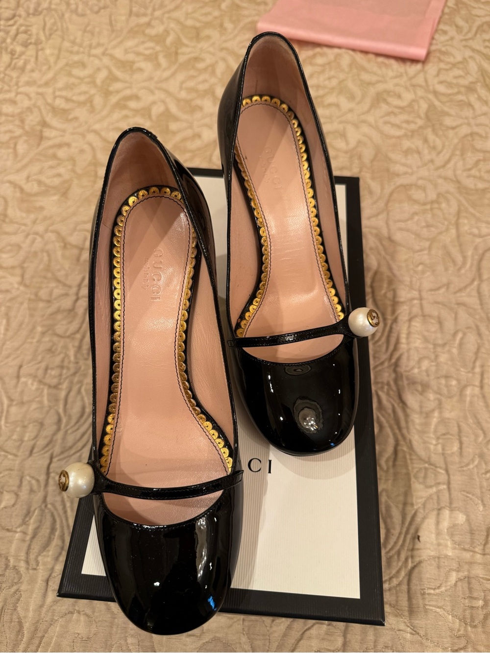 Gucci Black Patent Leather Heels with Pearl Accent